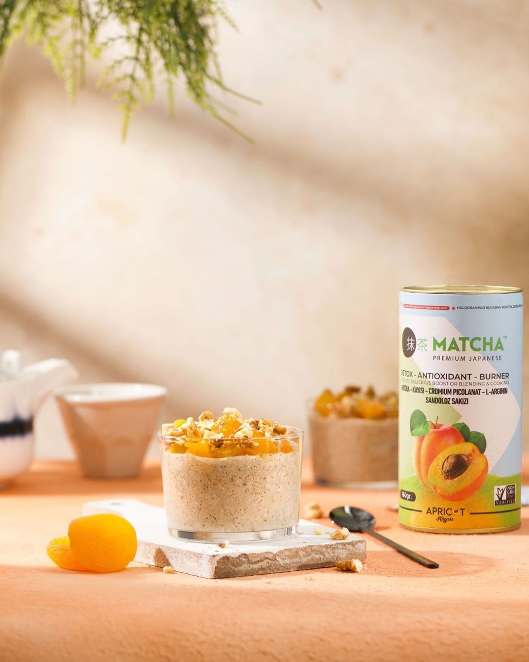 Matcha Premium Japanese Apricot Flavoured | شاي ماتشا الياباني نكهة المشمش