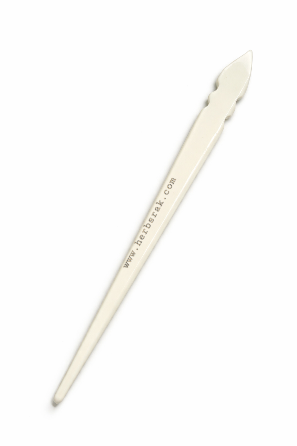 Handcrafted Authentic Camel Bone Kohl Applicator – Natural, Soft Tip, Safe for Eye Use مرود مصنوع من عظم جمل